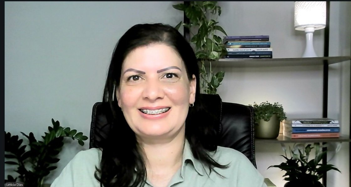 Depois de Letícia aplicar os ajustes